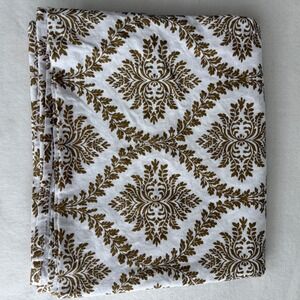 Martha Stewart Everyday Long Rectangular Tablecloth 99x53 White Brown Medallion